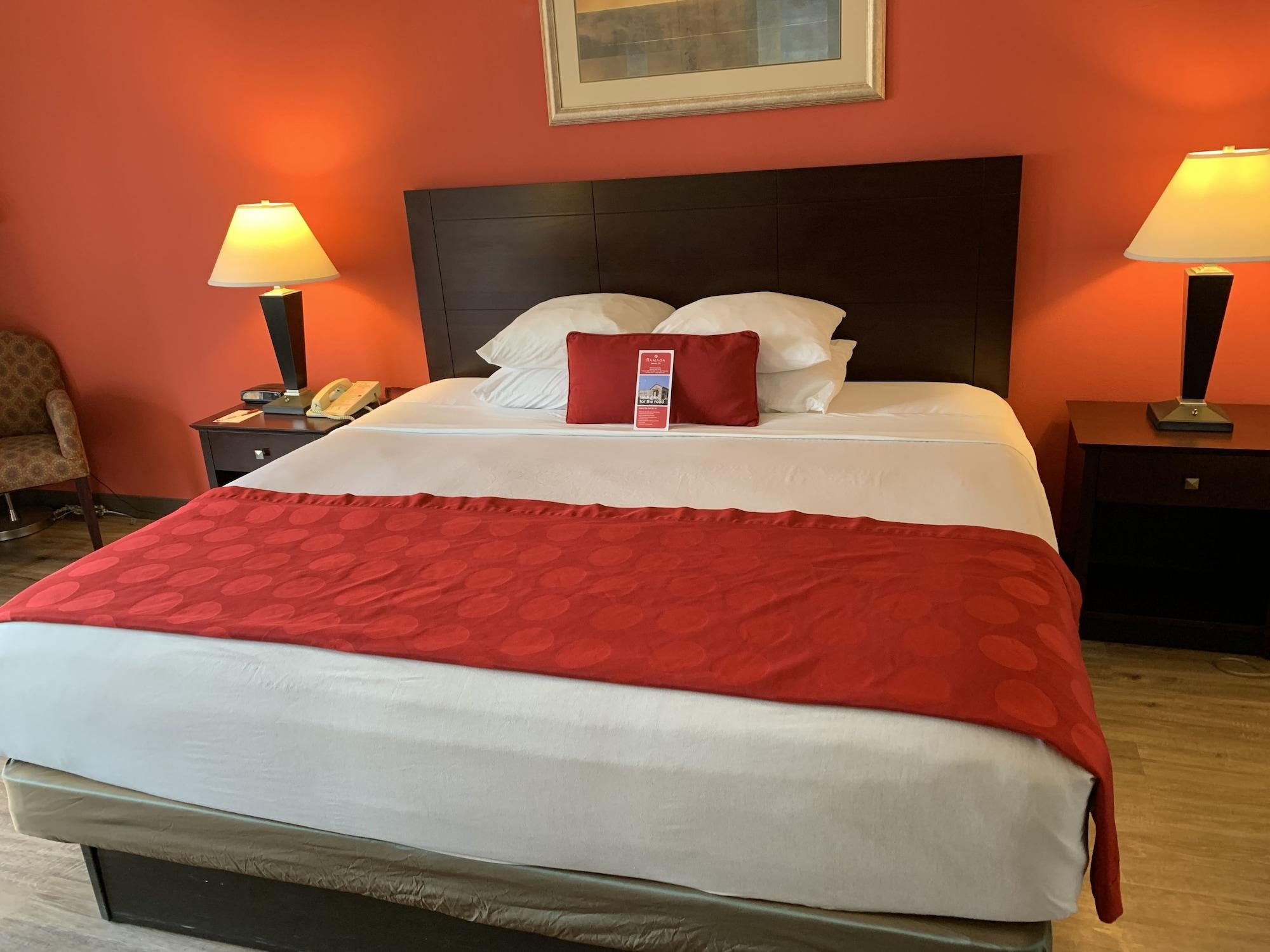 Hotel Ramada By Wyndham Newark/wilmington