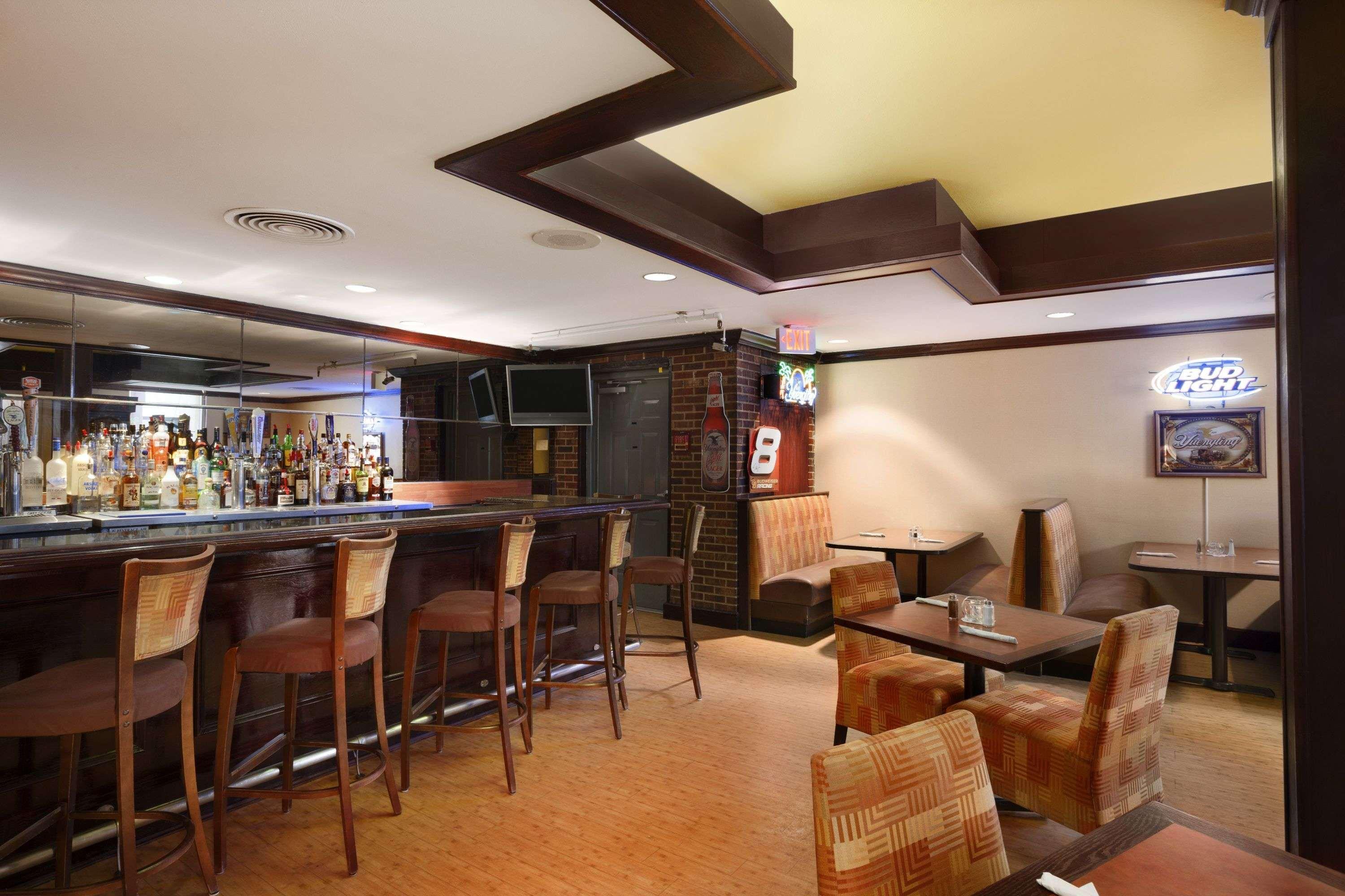 Ramada By Wyndham Newark/wilmington Hotel