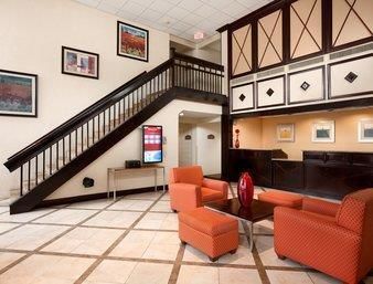 Hotel Ramada By Wyndham Newark/wilmington